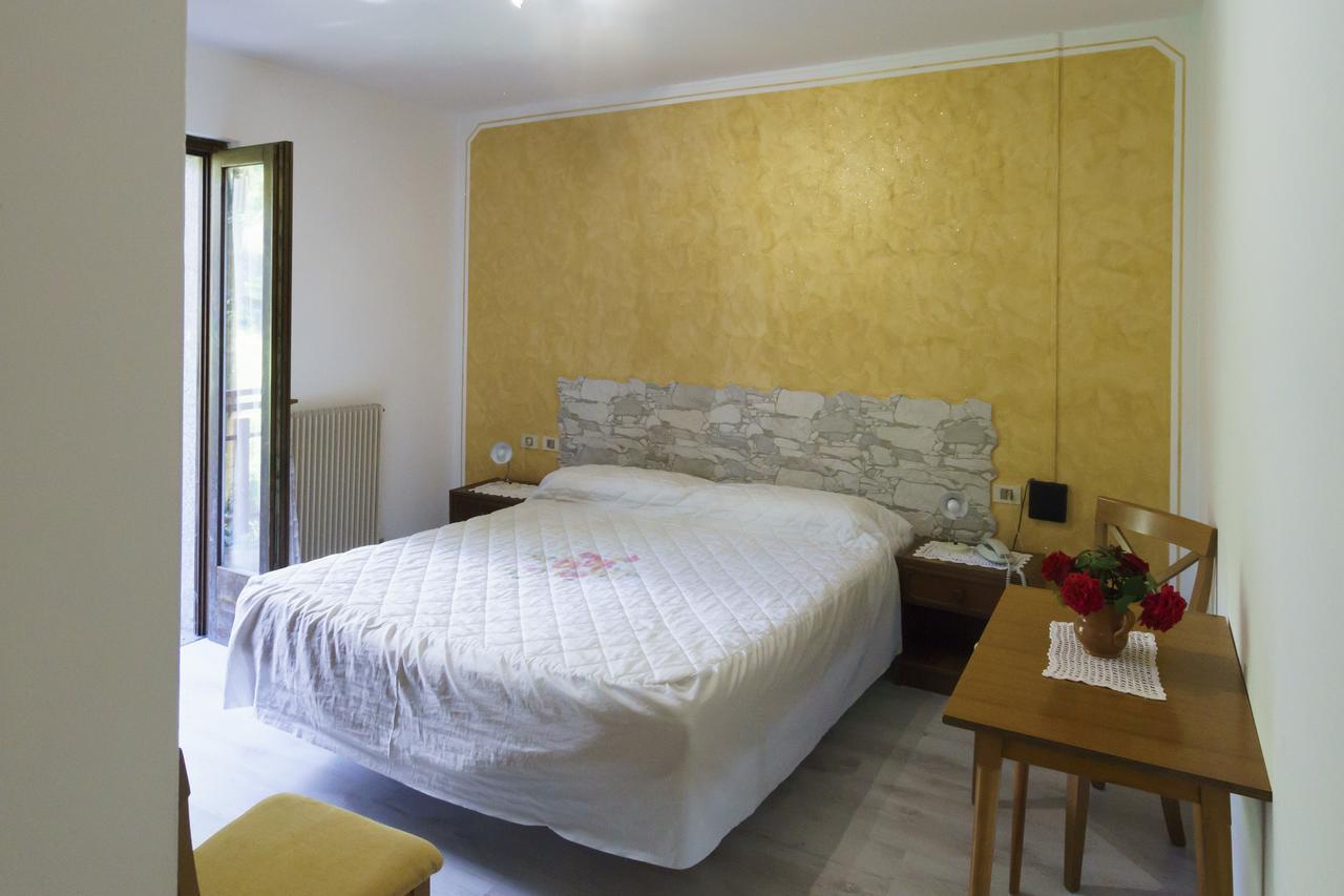 Albergo Roncone Экстерьер фото