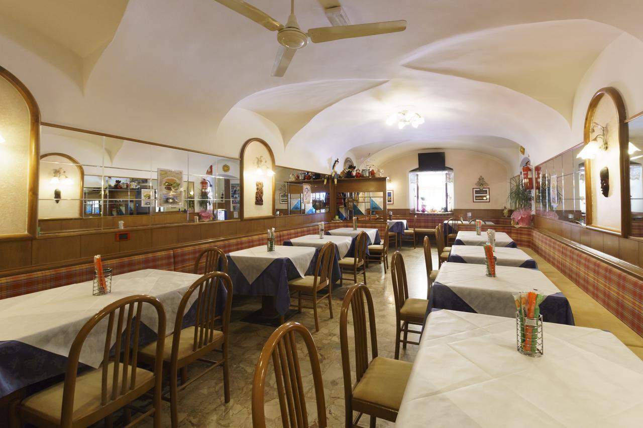 Albergo Roncone Экстерьер фото