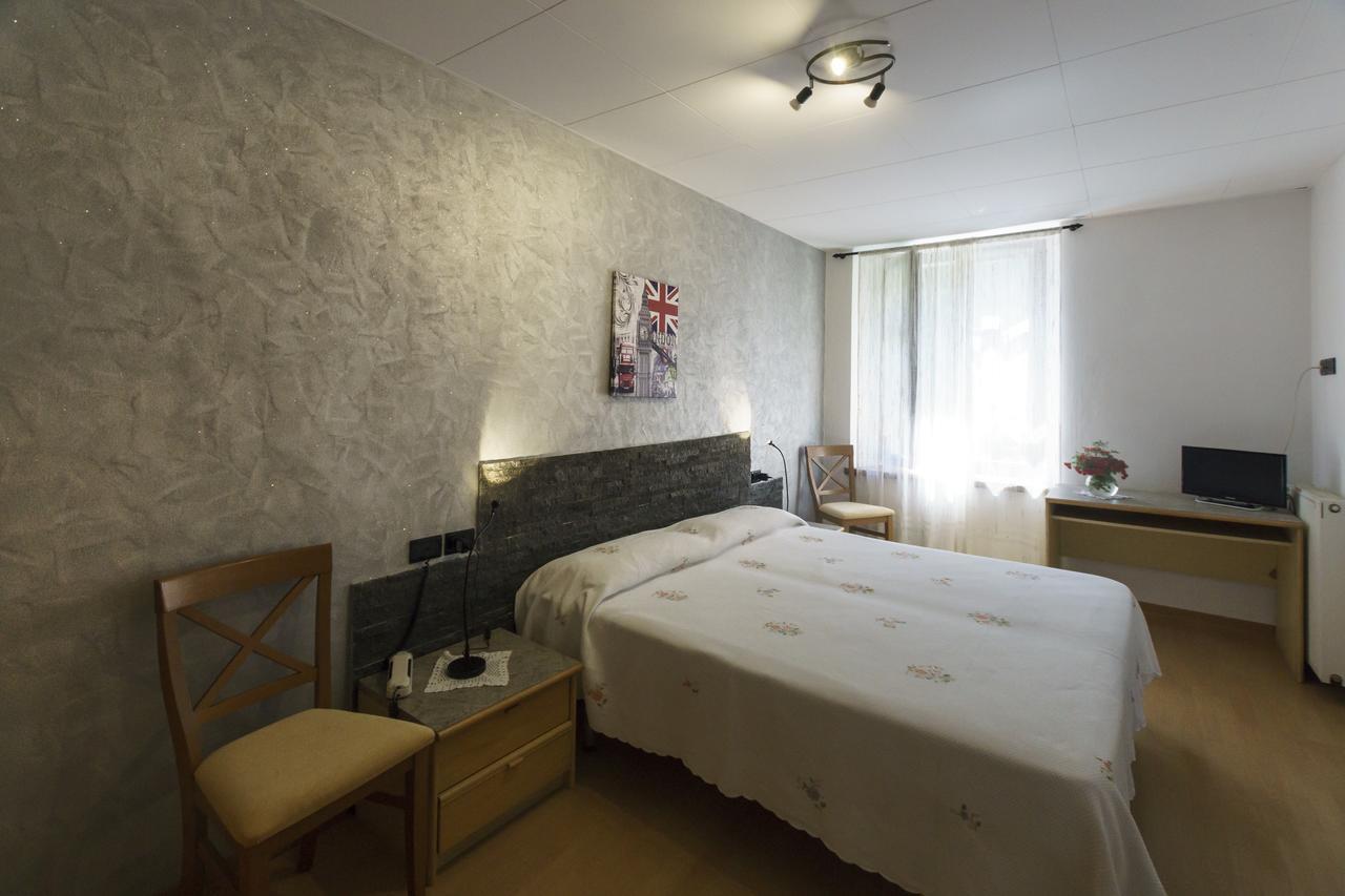Albergo Roncone Экстерьер фото