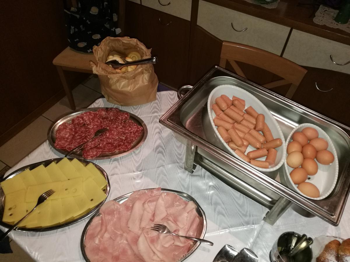 Albergo Roncone Экстерьер фото
